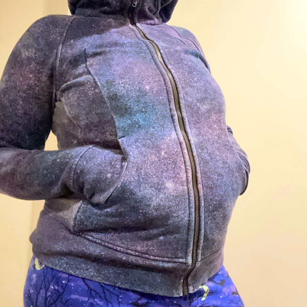 Lululemon hoodie